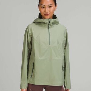 LULULEMON WATERPROOF HIKING PULLOVER HALF ZIP